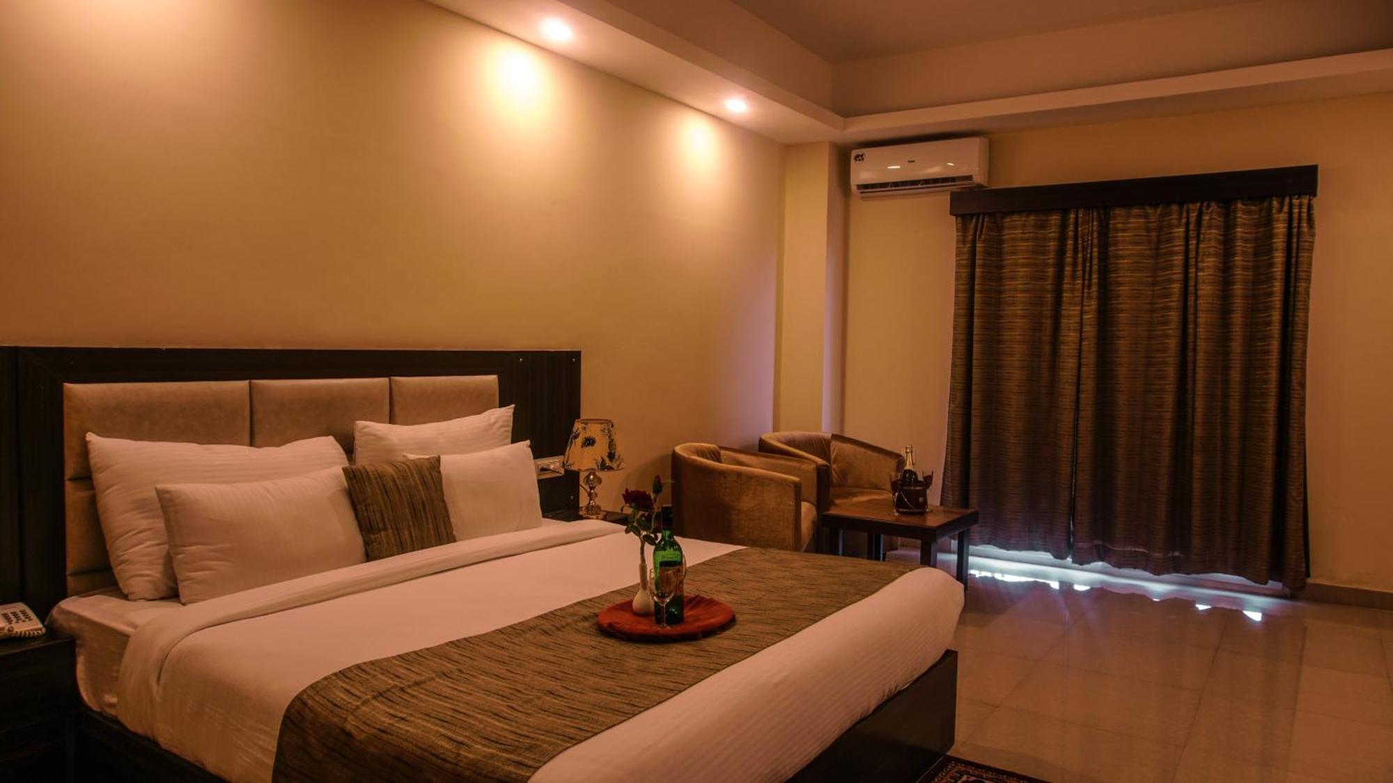 D'Polo Club & Spa Resort 达兰萨拉 外观 照片