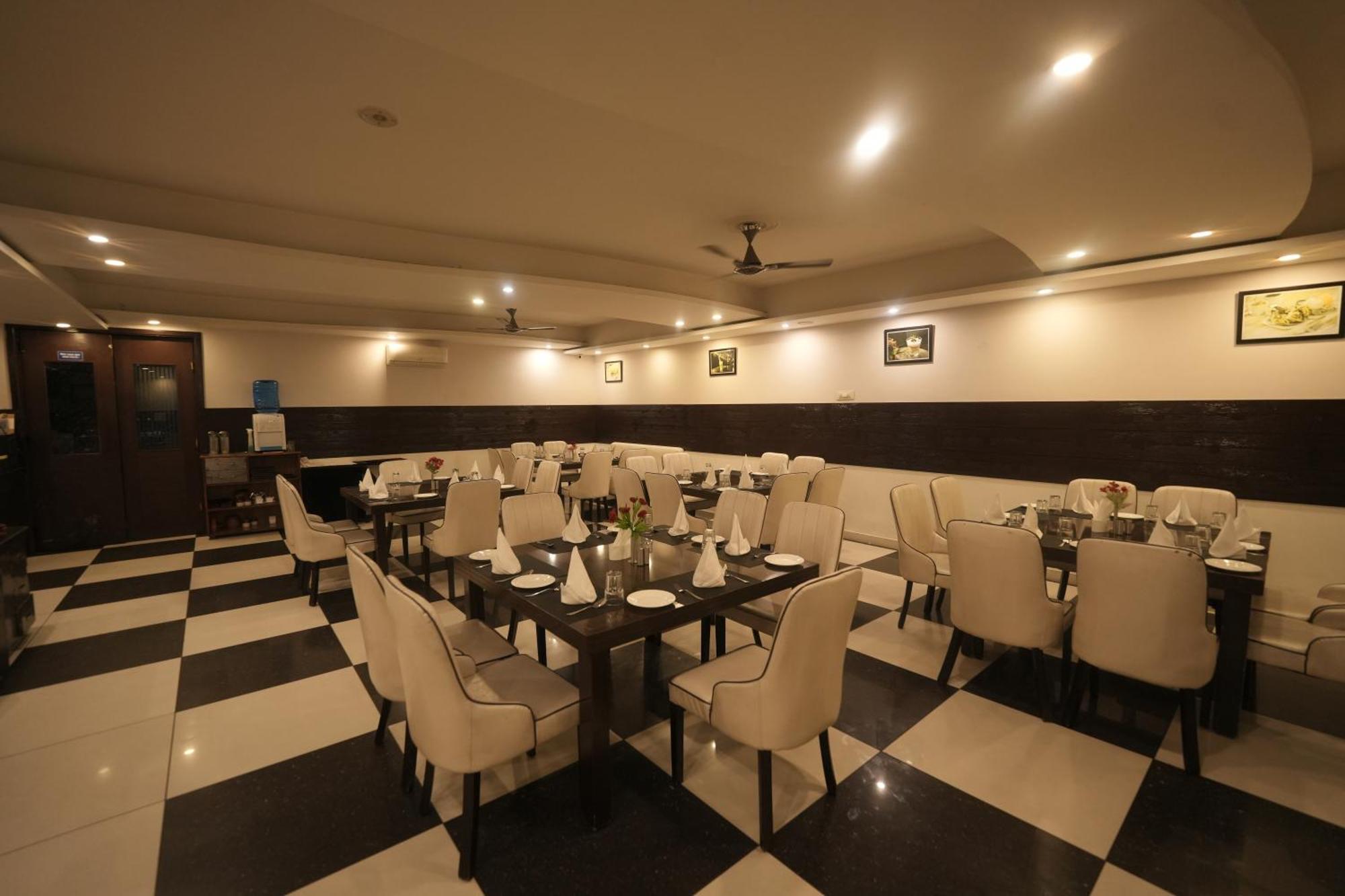 D'Polo Club & Spa Resort 达兰萨拉 外观 照片