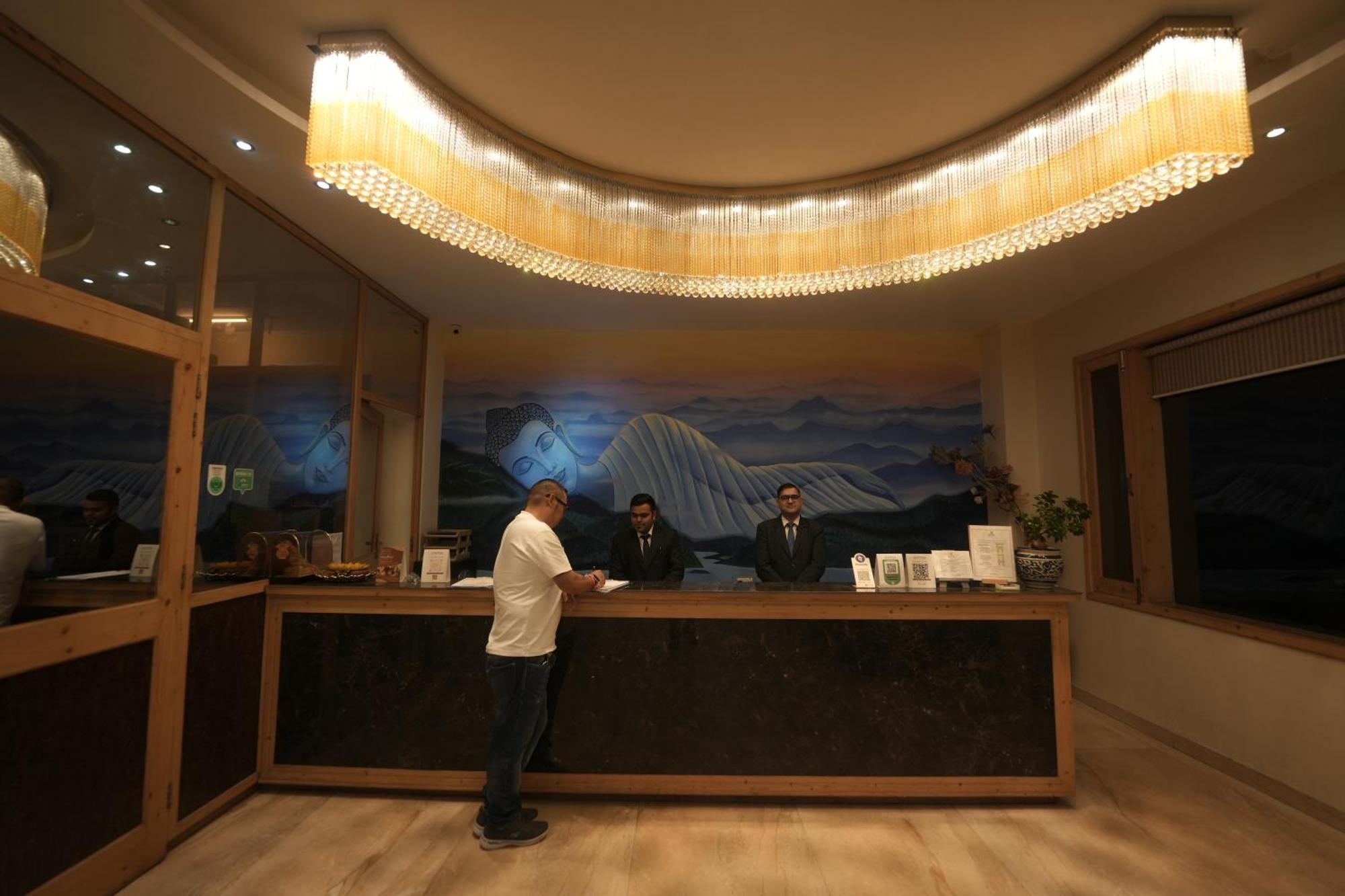 D'Polo Club & Spa Resort 达兰萨拉 外观 照片