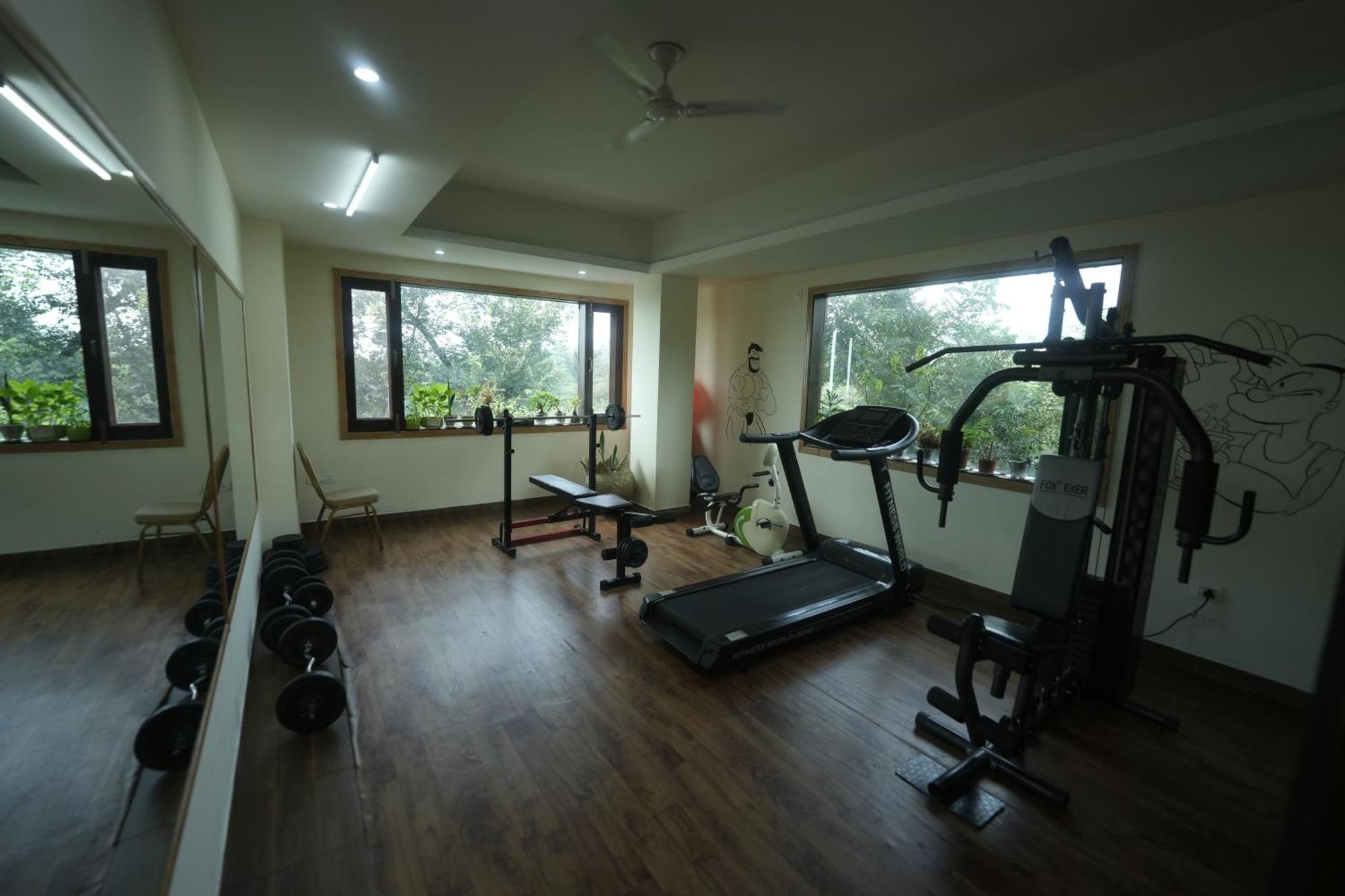 D'Polo Club & Spa Resort 达兰萨拉 外观 照片