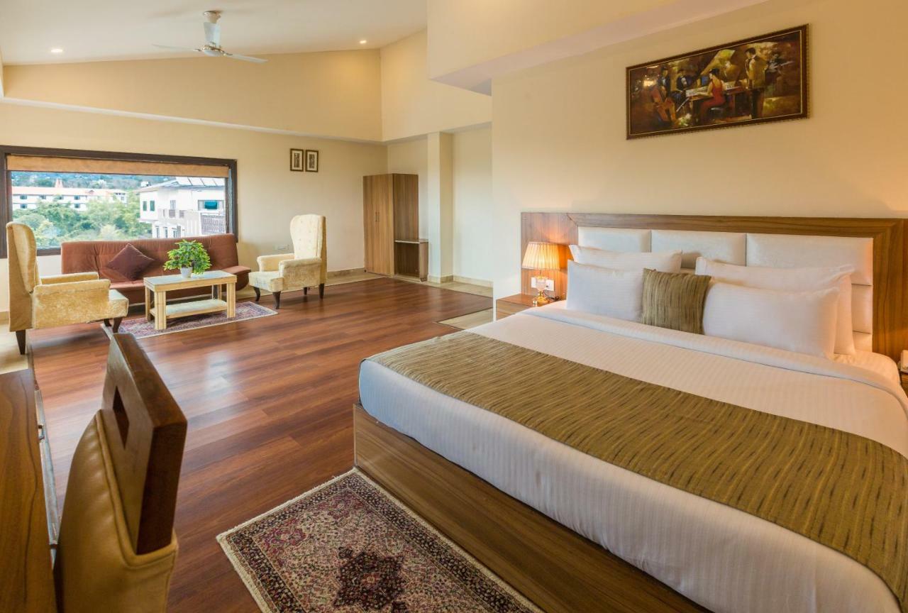 D'Polo Club & Spa Resort 达兰萨拉 外观 照片