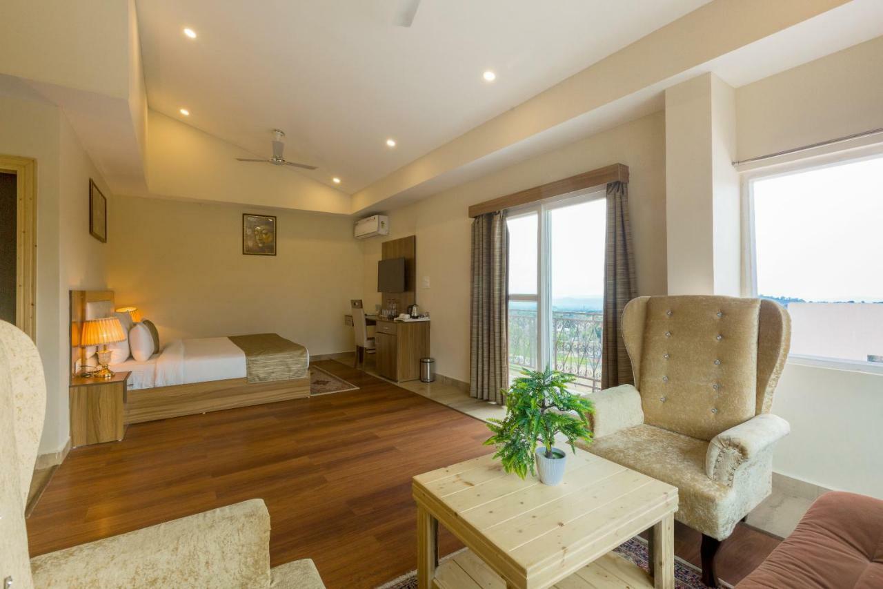 D'Polo Club & Spa Resort 达兰萨拉 外观 照片