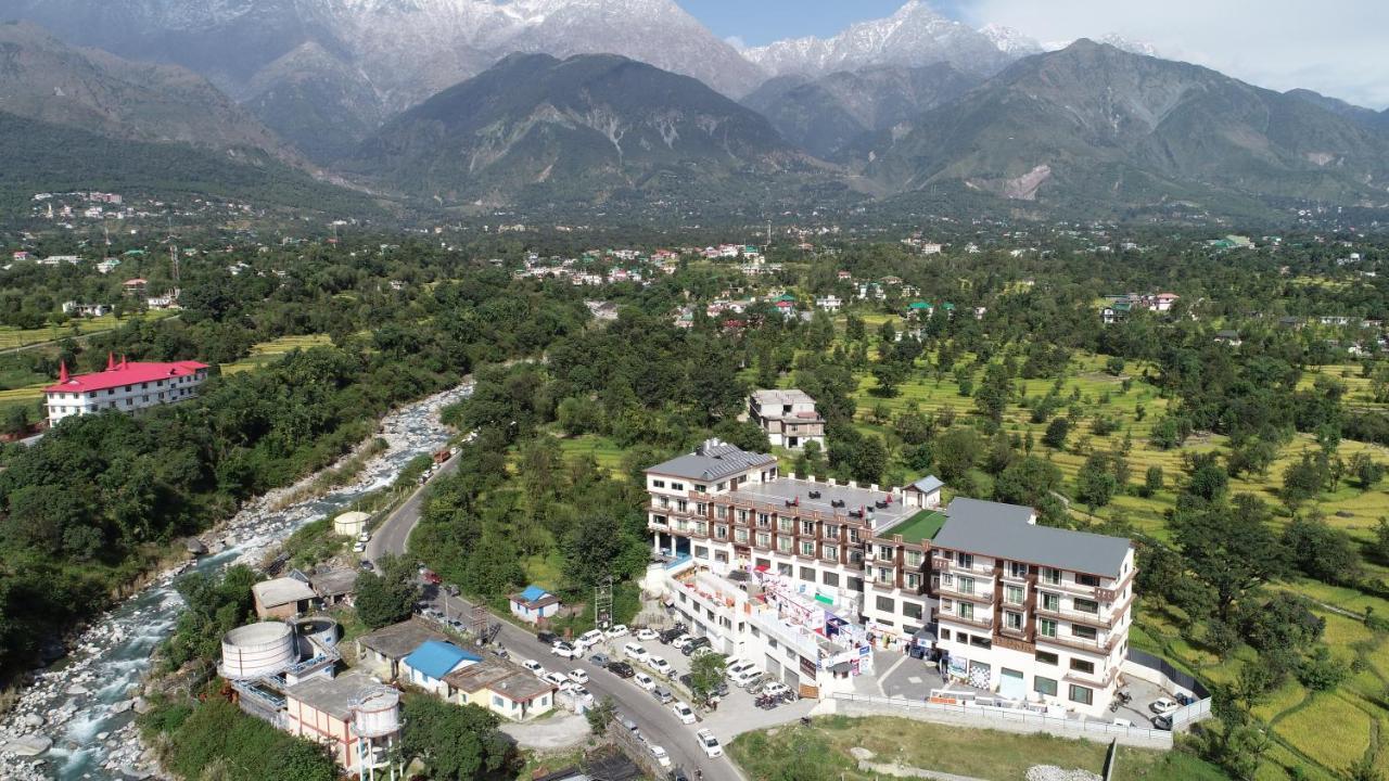 D'Polo Club & Spa Resort 达兰萨拉 外观 照片