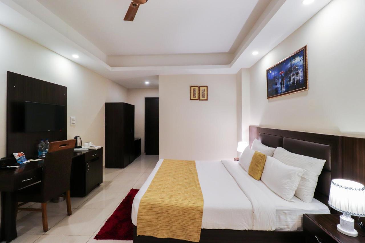 D'Polo Club & Spa Resort 达兰萨拉 外观 照片